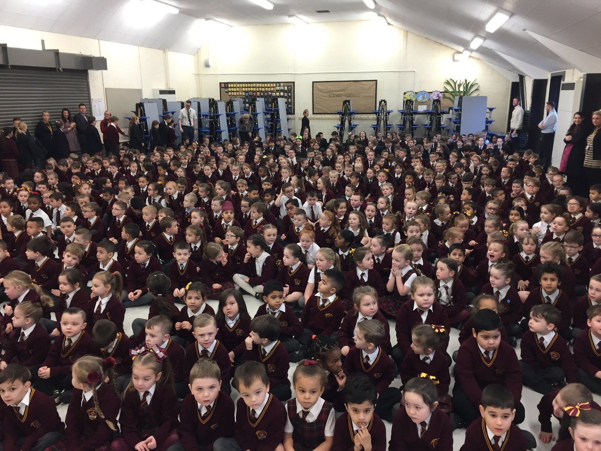 AskOnyx's tweet photo. Welcome back. Let’s make 2019 an amazing year! #WeCanBeAmazing #AimHigh #BeTheBestYouCanBe https://t.co/864Hwi1fSJ