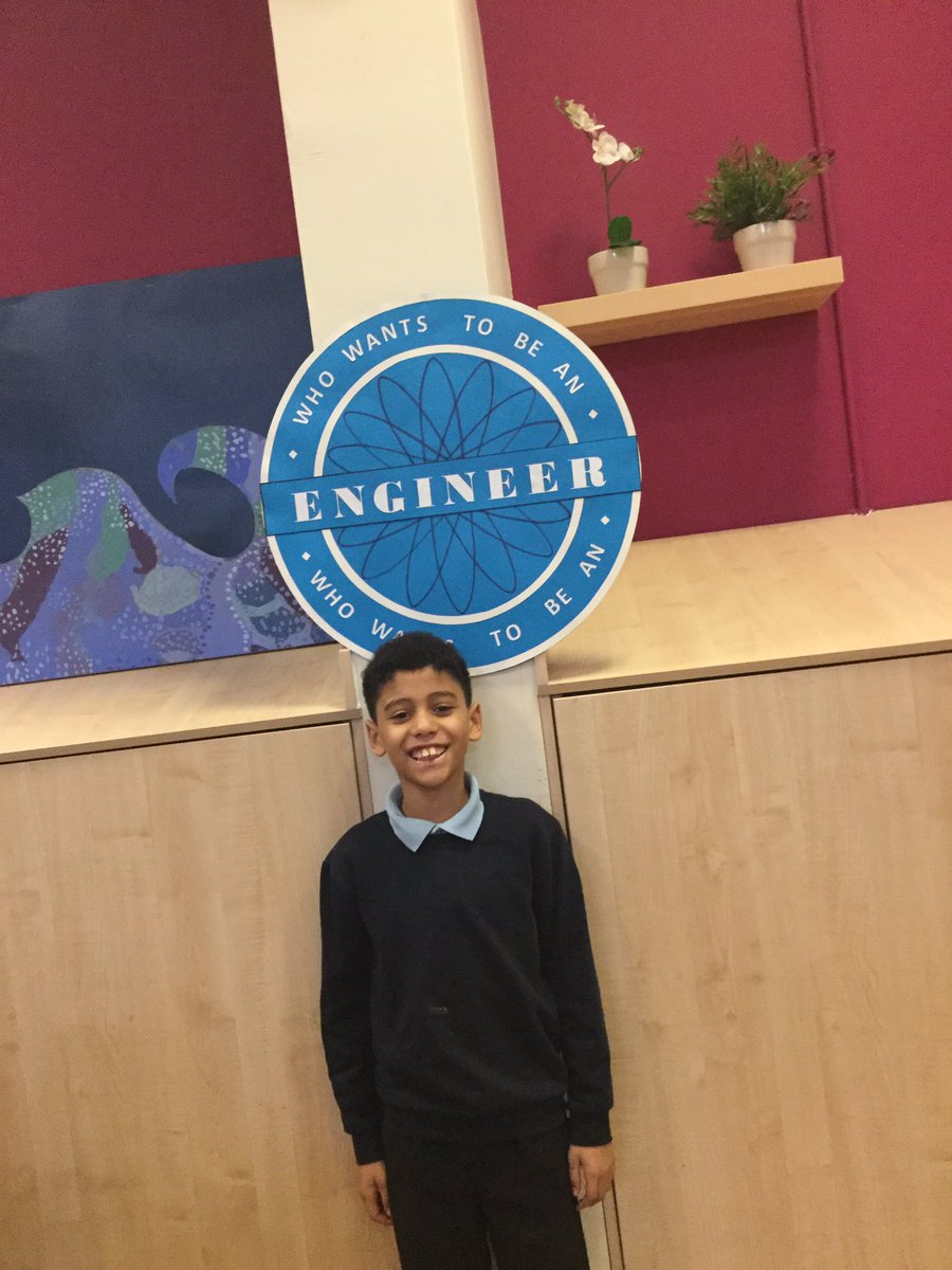 STC_6RG2021's tweet photo. Who wants to be an engineer? #stcengineering19 https://t.co/eaQXdpqPoL