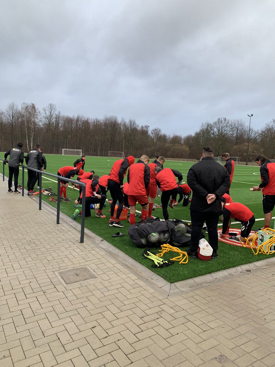 Los geht‘s! Wieder zumindest bei der Mannschaft: Kevin Freiberger. #RWE