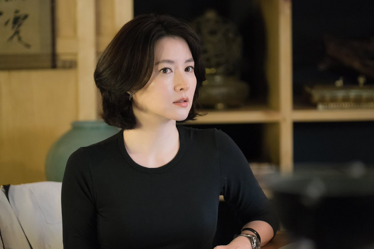 1. 국내 첫 여성전문병원이었던 제일병원
2. 현재는 빚만 1280억에 곧 문 닫을 위기
3. 이영애가 병원 인수하려고 나섰음
bit.ly/2SGnREZ