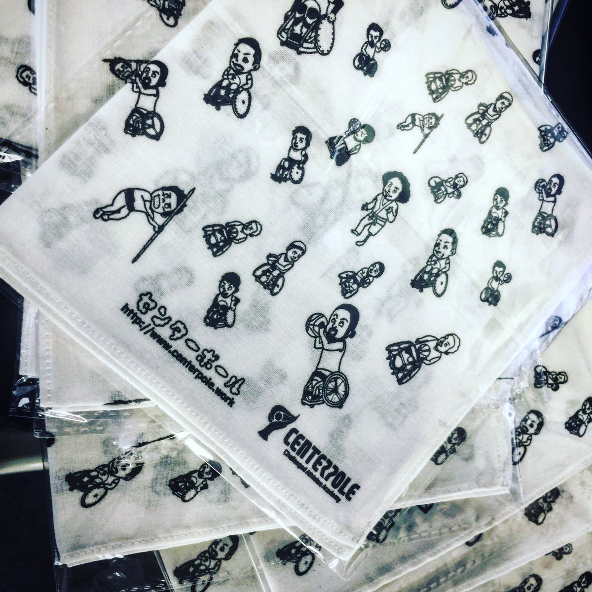 田中時宗 センターポール 所属パラアスリートのイラストでオリジナルハンカチを作りました か 可愛い お世話になっている人にお渡ししていこうと思います パラスポーツ パラスポーツグッツ 障害者 福祉施設 アイビー 女の子ウケ ハンカチ