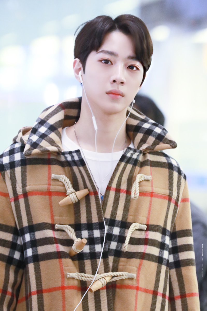 HeartPround0923's tweet photo. 190108 ICN  #라이관린 #賴冠霖 #Laikuanlin https://t.co/aD3PQhS744