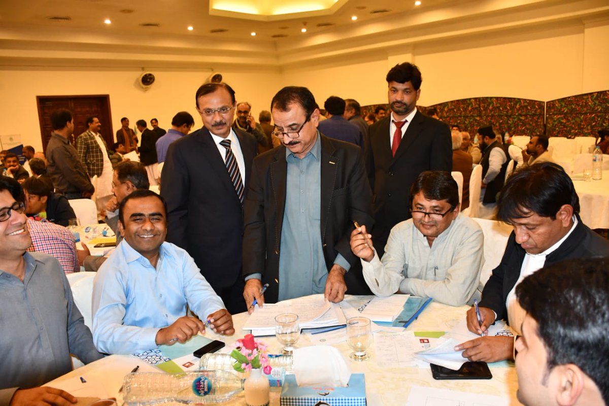 attachopan1's tweet photo. Happy moment with Secretary School education sindh and Director Elementary secondary school Mirpurkhas division along with folks during table talk discussion #RoadMap2Success from Reform Support Unit RSU Sindh.
@sardarshah1 @Qasimsoomro @Majid_Agha @IBAheads @haleemsomro https://t.co/UE76ufNbUM