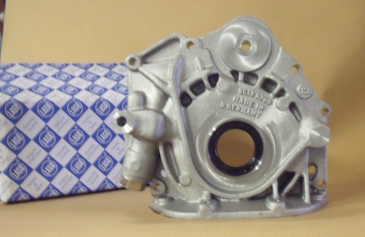 vwenginerecon's tweet photo. VW T4 2.5 ACV, AJT Engine fully ReManufactured with new AMC Cylinder head, comes with gaskets Water pump Oil pump and Timing Belt. #VW #ACV #AJT #engine #diesel #awengineering #darwen #lancashire #cylinderhead #gaskets #waterpump #oilpump #engineering 01254773250 https://t.co/CyyBddbWQf