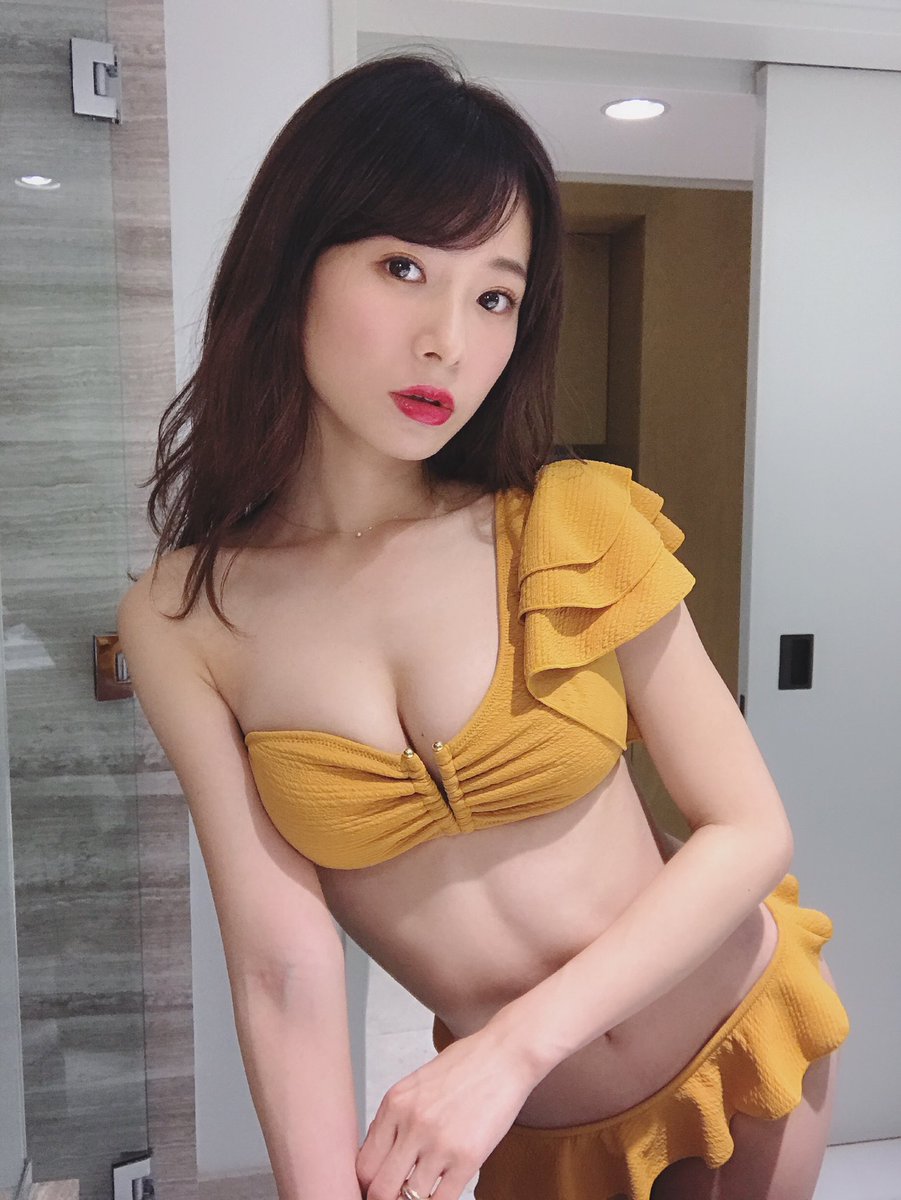 mizukitty921116's tweet photo. Cherie Monaでは
ちょっぴり珍しいデザイン💛
まだだけど早く
夏にならないかな〜👙 https://t.co/bWhE5OSMeE