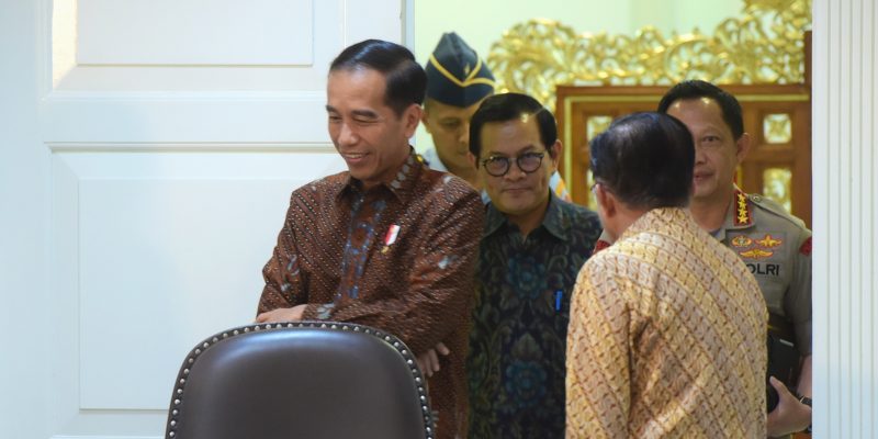 vnewsid's tweet photo. Rp65 triliun Jangan Lagi Menjadi Asap https://t.co/CWue7QcW8M https://t.co/fGAvh4rmDH