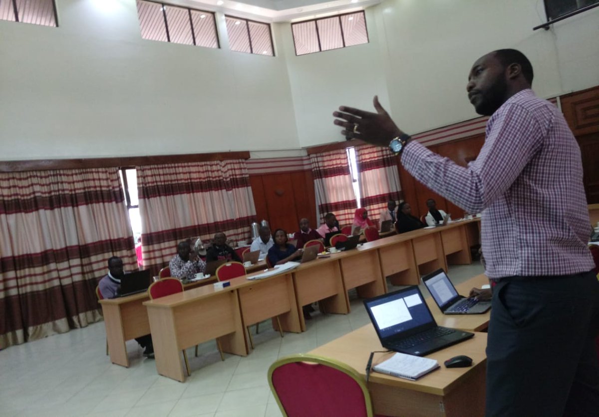leaphealthmobi's tweet photo. #TeamAEL reviewing achievements & planning for the year 2019 at Amref HQ Auditorium. Indeed, #TheSkyIsTheLimit! https://t.co/B3theMPRFo