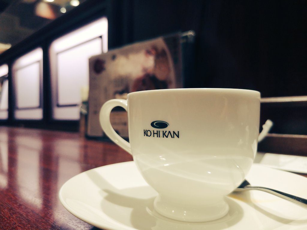 Cafe316Walking's tweet photo. 今日の締めは珈琲館のブレンドコーヒー☕
ブラックは飲めないお子ちゃまなんです、はい。 https://t.co/Xn7hb23Emg