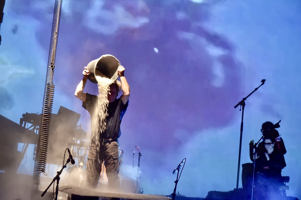 anitaweyermann's tweet photo. Erika Stucky Live Tuba Kong #erikastucky #tubakong #music #band #sängerin #femalevocal #songwriter #songs #album #papito #thankyou #concertpic #switzerland #livemusic #live #concert #ontour #progrbern #bern #tour #konzert #concertphotography #jazz #liveband #onstage #switzerland https://t.co/YL1Z6wxlbz