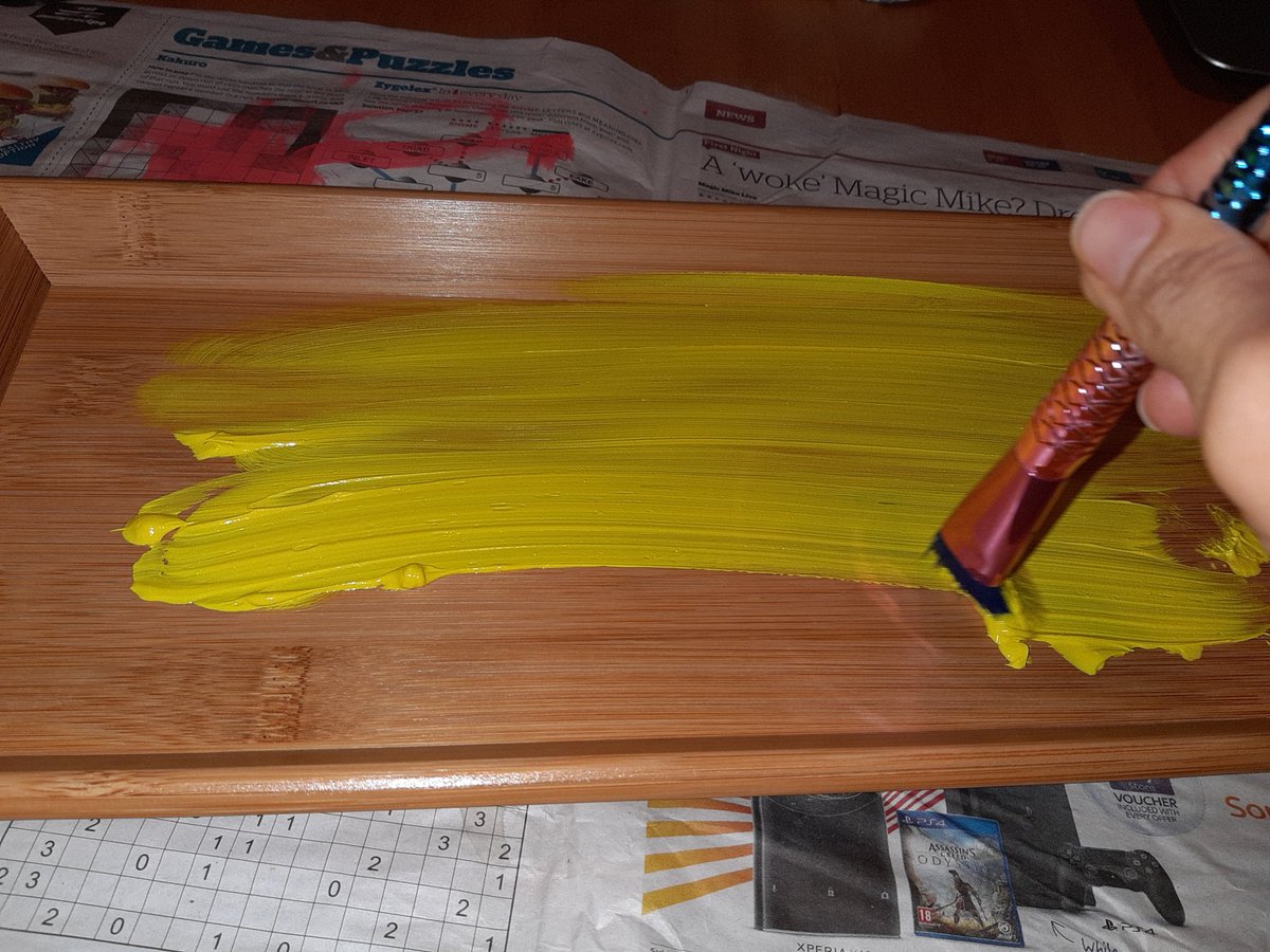 beautifultrays's tweet image. Getting ready for my next #traycollection. This time I'm thinking 'small', mixing #brightcolours.