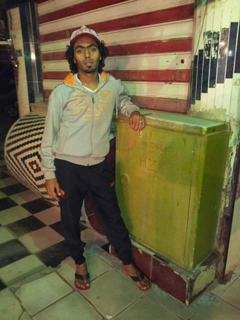 O Xrhsths Mohamed Aly Elzaghel Sto Twitter Ø­ØªÙŠ Ù„Ùˆ ÙƒØ§Ù† Ø­Ø³ÙŠÙ† Ø§Ù„Ø´Ø­Ø§Øª Ø¸Ø±ÙˆÙÙ‡ Ø§Ù„Ù…Ø¹ÙŠØ´ÙŠÙ‡ Ø²Ù…Ø§Ù† ÙƒØ§Ù†Øª Ø³ÙŠØ¦Ù‡ ÙÙ‡Ùˆ Ø§Ù„Ø§Ù† Ø§ØµØ¨Ø­ Ù…Ù† Ø§Ù„Ù†Ø¬ÙˆÙ… ÙˆØ¯Ø§ Ø¨ÙØ¶Ù„ Ø§Ù„Ù„Ù‡ Ø«Ù… Ø§Ø¬ØªÙ‡Ø§Ø¯Ù‡ ÙˆØ§ØµØ±Ø§Ø±Ù‡ ÙŠØ­ØªØ±Ù… Ø¹Ù„ÙŠ Ø§Ù„ÙˆØµÙˆÙ„ Ø²Ù…Ù„ÙƒØ§ÙˆÙŠ