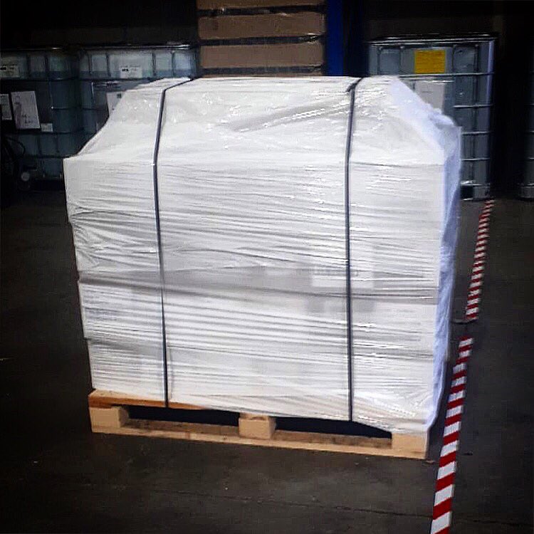 We’re all packed and ready to go! One of only a handful of Irish gins available in Canada. Ontario we’re coming for you! 🇨🇦 #galway #gin #galwaygin #irishgin #dilliskgin #craftgin #galwaybay #ireland #ginandtonic #galwayginco #connemara #wildatlanticway #canada #irishexport