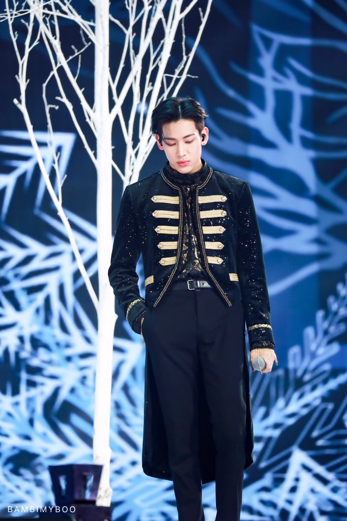 DwYu0kiVsAAlbAL.jpg:orig