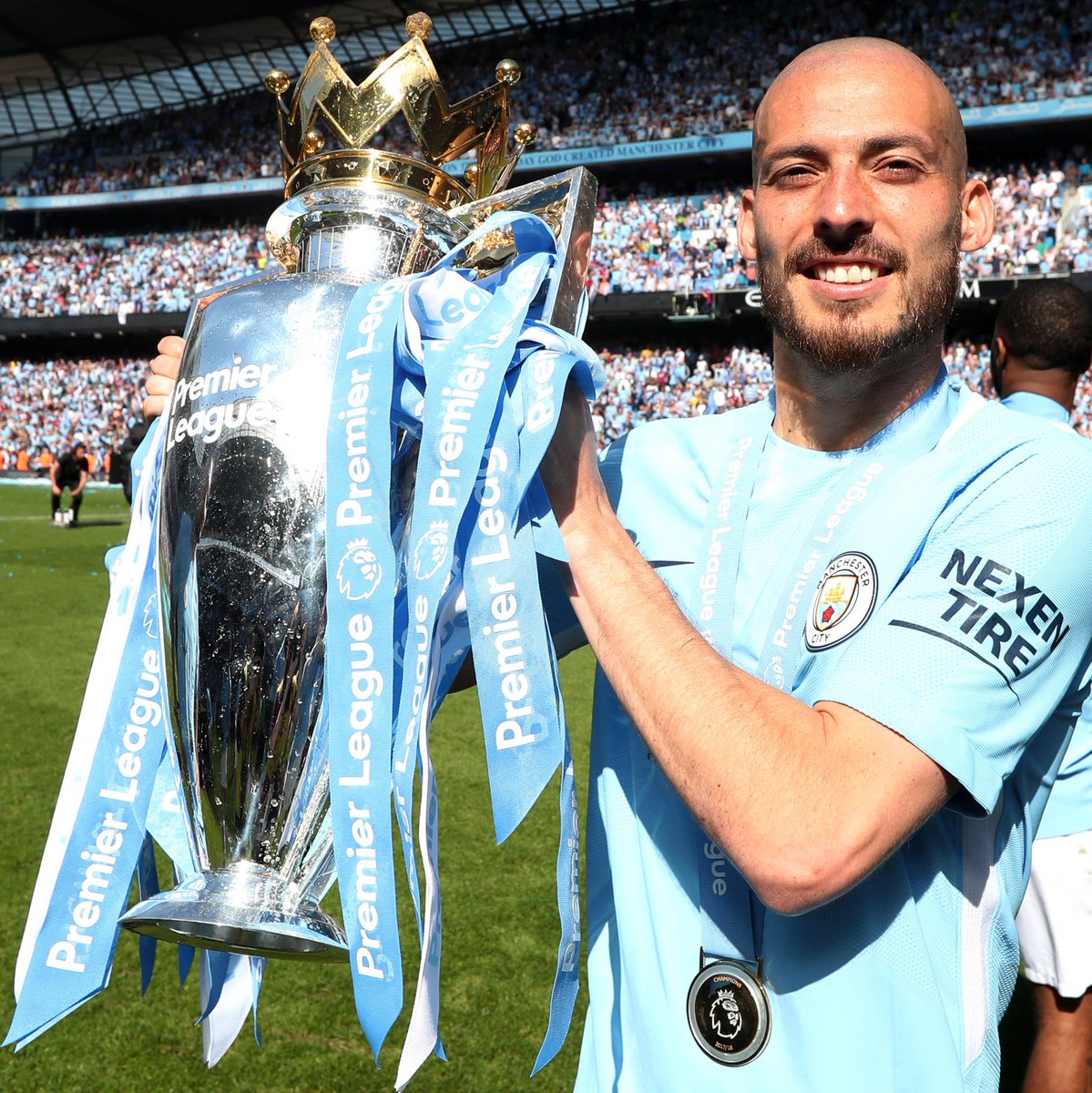 ChampionsLeague's tweet photo. 💙 David Silva since joining Manchester City:

👕3⃣6⃣9⃣
⚽️7⃣0⃣ 
🏆7⃣

#UCL https://t.co/wy4QCK6af0