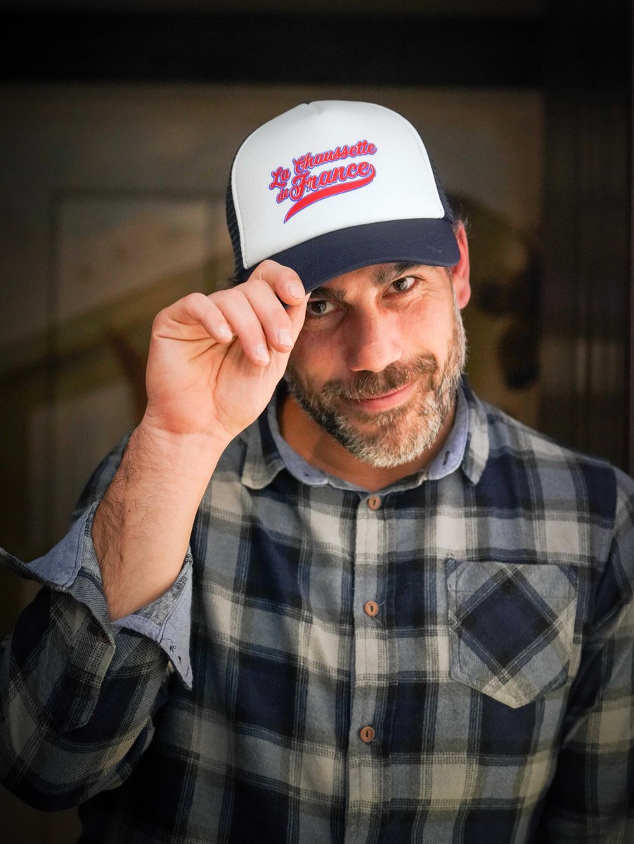 LCF_Chaussettes's tweet image. Le CES 2019 de Las Vegas 🇺🇸 commence aujourd'hui... #lachaussettedefrance 🇫🇷 souhaite un excellent salon à tous ceux qui innovent.👏