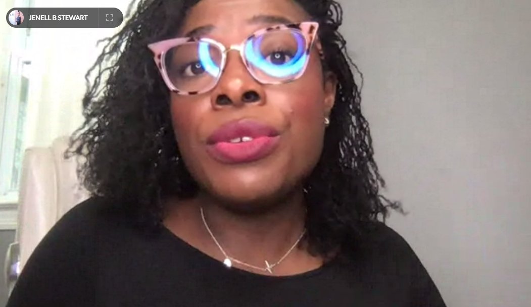 WholeAdrianne's tweet photo. I’m attending the Level Up At Noon FREE webinar for content creators by @JenellBStewart. Come join us now! #LevelUpAtNoon https://t.co/6CkpuYDYz9 https://t.co/2bawcmB5Da