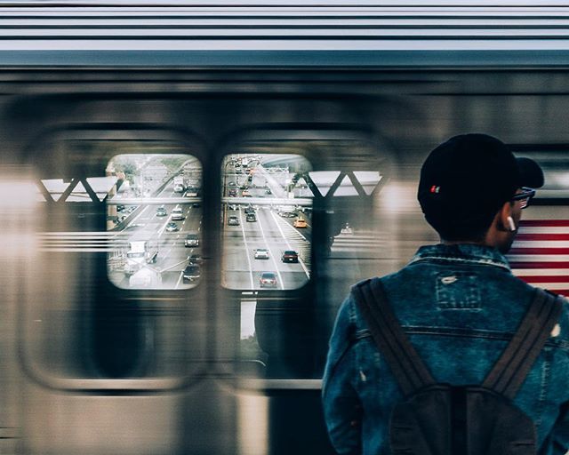 Looking Glass

#streetweekly
#thosenewyorkstreets