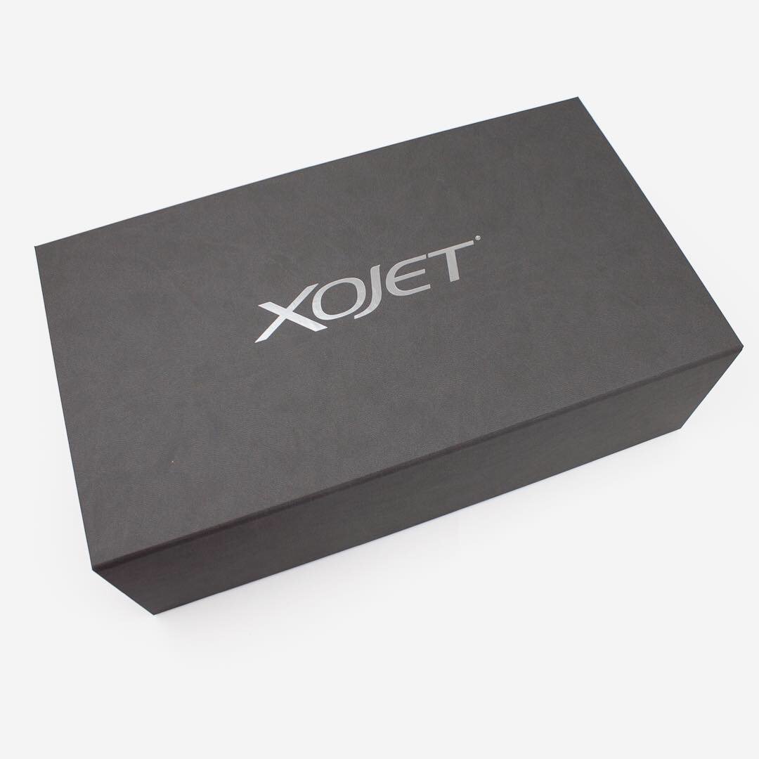 SunpackDotCom's tweet photo. Another Happy Customer 👍🏻! This high-end luxury box was made for our friends at Makewell. #xojet #marketing #presentationpackaging #highendbox #custompackaging #privateplane #packagingideas #qualityproducts #madeinminnesota #madeinusa #packaging #packagingdesign #handmadeboxes https://t.co/4QtkqNZEm8