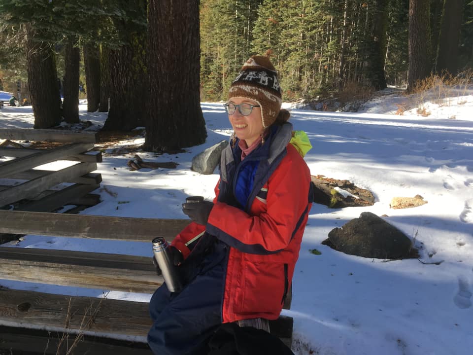 twitahtherese's tweet photo. Badger Pass in Yosemite National Park is open today!Paul and I loved hitting the slopes over Christmas.We hiked in the snow, ate lunch in the crisp air with sun rays shining on us whilst watching people ski.The white beauty snow,magical.@YosemiteNPS @KSEE24 @ABC30 https://t.co/HmNQABEtsv