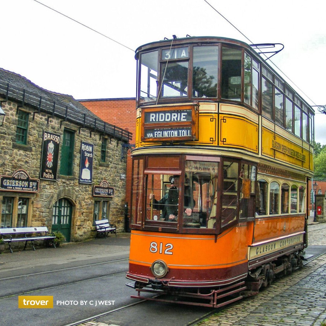 ExpediaGroupEng's tweet photo. Guess what today is.... National Shop for Travel Day!!!
Where will you travel in 2019?
#expediaeng #lifeatexpedia #lovetotravel https://t.co/N0GOnXh1UQ