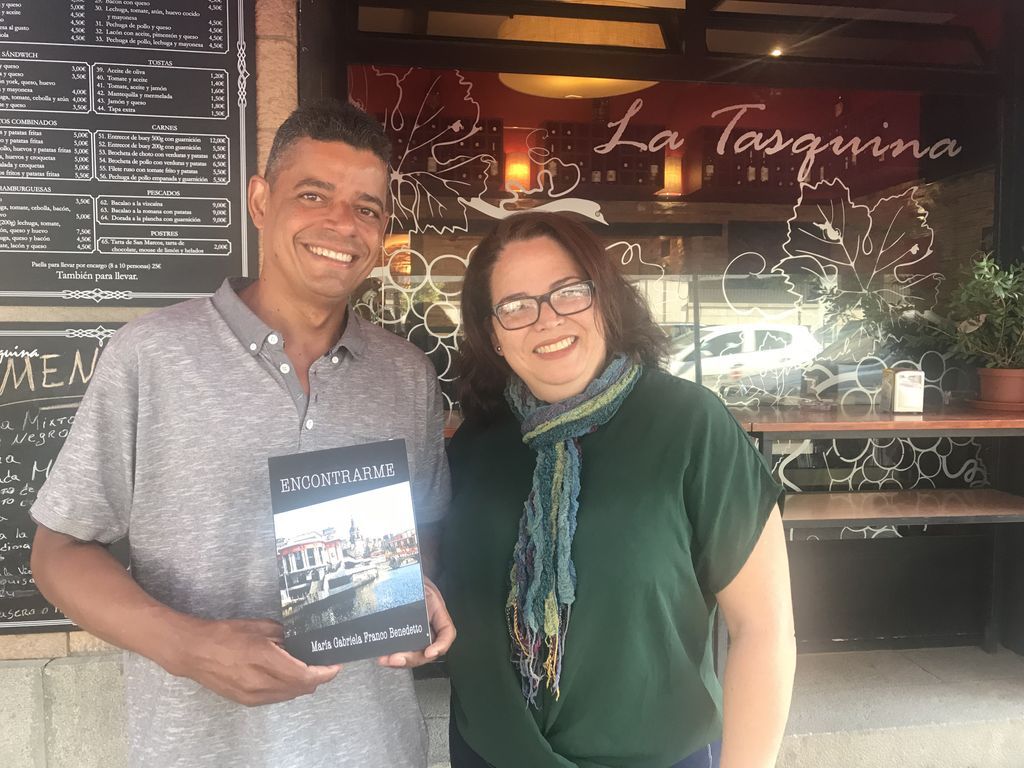 La Tasquina de #Segovia un lugar de Buenas tapas acompañadas de buen servicio con Eric ahí encontrarás las lecturas como #Encontrarme de <a href="/MgabrielaFB/">María Gabriela Franco</a> gracias a  <a href="/ViasLiterarias/">Fernando Cotta Escritor</a> de BarriosdeLetras