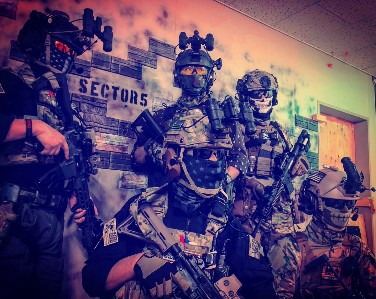 Mr_GENchang's tweet photo. Cold Harbor Kyotoはみんなスーパー自由なんやで。たまにYEMENごっこやるらいなんやで。始めてみんかそこの君。 https://t.co/iQ7eotKUzD