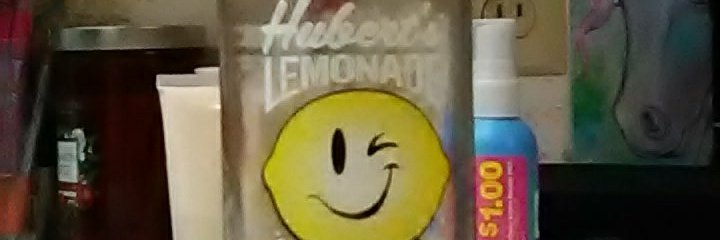 RexyIts's tweet photo. When life gives you lemons. https://t.co/jmOiMsSw5A
