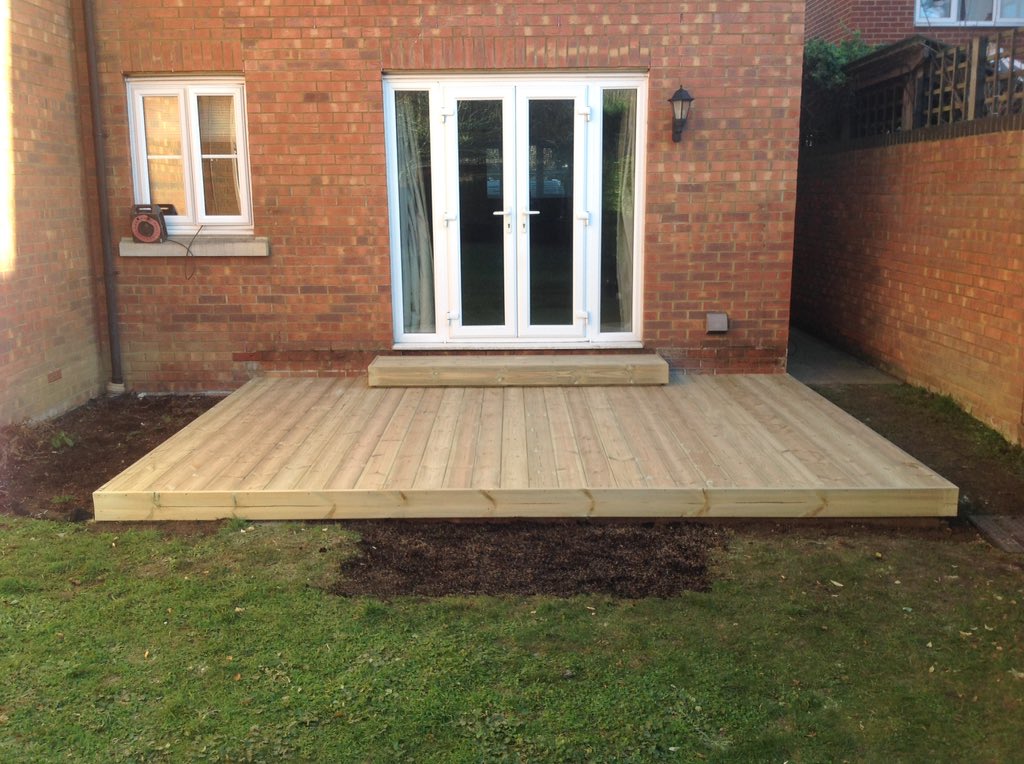 decking_the's tweet photo. Small Deck in Bishops Stortford
#Deckinginhertfordshire #Deckinginessex #Deckinginstallers #Compositedecking https://t.co/G6xFdYQPak