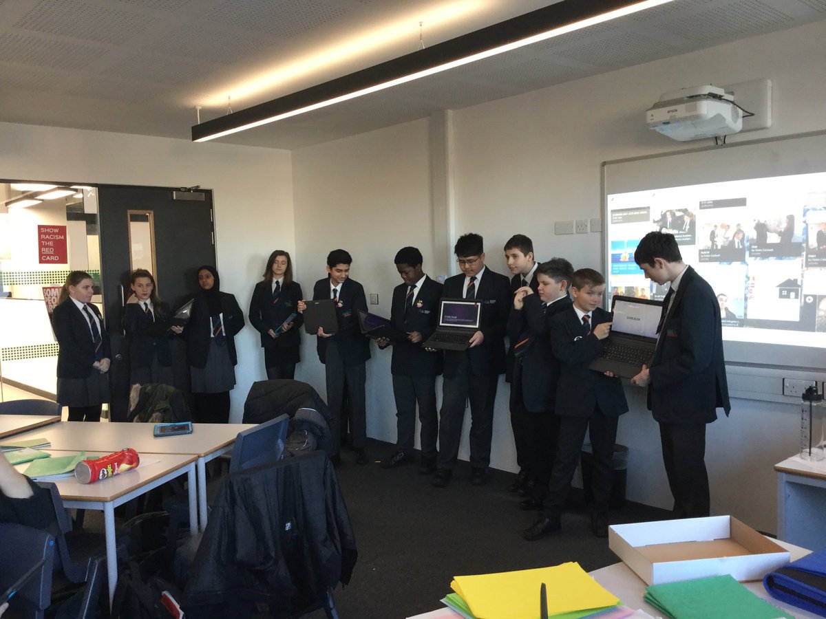 TeacherTaylor2's tweet photo. @dlab_erasmus A few groups worked on guide books to help tourists and new comers through the city #DLABCLIL2 https://t.co/YRwl2FClnQ