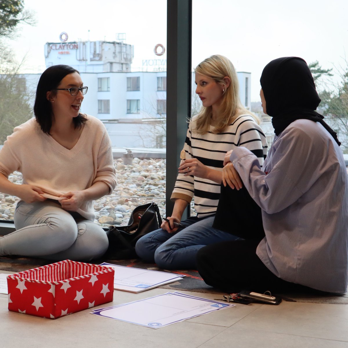 When your breakout discussions start to look like a shoot for a lifestyle magazine...
@claytonsprings looking good!
 #business 
 #innovation #energy #releasethemonkey