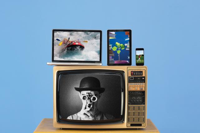 Elena_Neira's tweet photo. 'New math, New method' La #TVlineal se enfrenta a un año de profunda evolución de su modelo económico https://t.co/80VRFRGuU1 vía @adage https://t.co/jOblMzFzxu