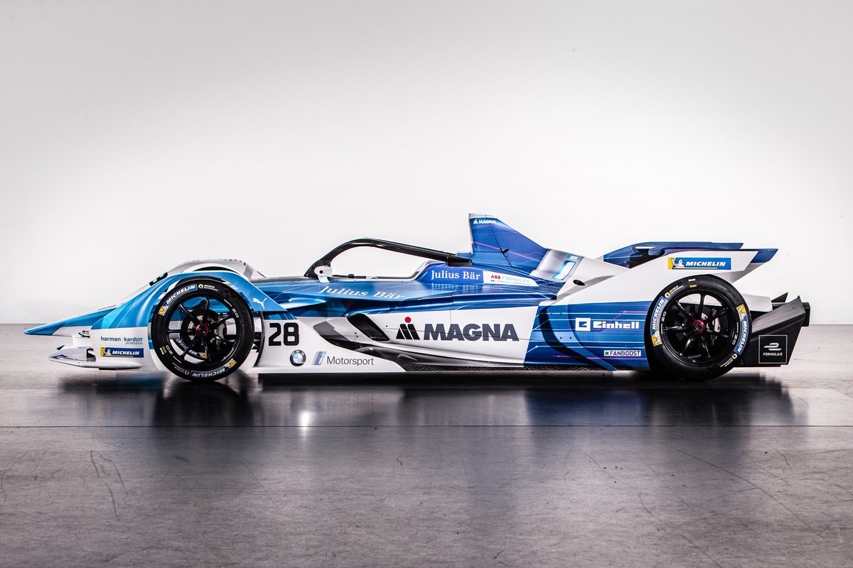 This time not petrolicious, but electrolicious - The BMW iFE.18. Looks stunning! 250kW and 900kg of weight. 0-100km/h in 2,8 seconds. Yummy!