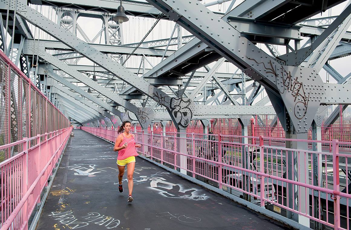 Nieuw jaar, nieuwe Stad van de Maand! 🗽 Download nú de gratis route door de wijk Williamsburg, met zijn vele eettentjes en vintageshops dé wijk voor jong en hip New York >>> timetomomo.com/nl/webshop/wil… #NYC #newyork #williamsburg #thebigapple #stedentrip #timetomomo #welovecities