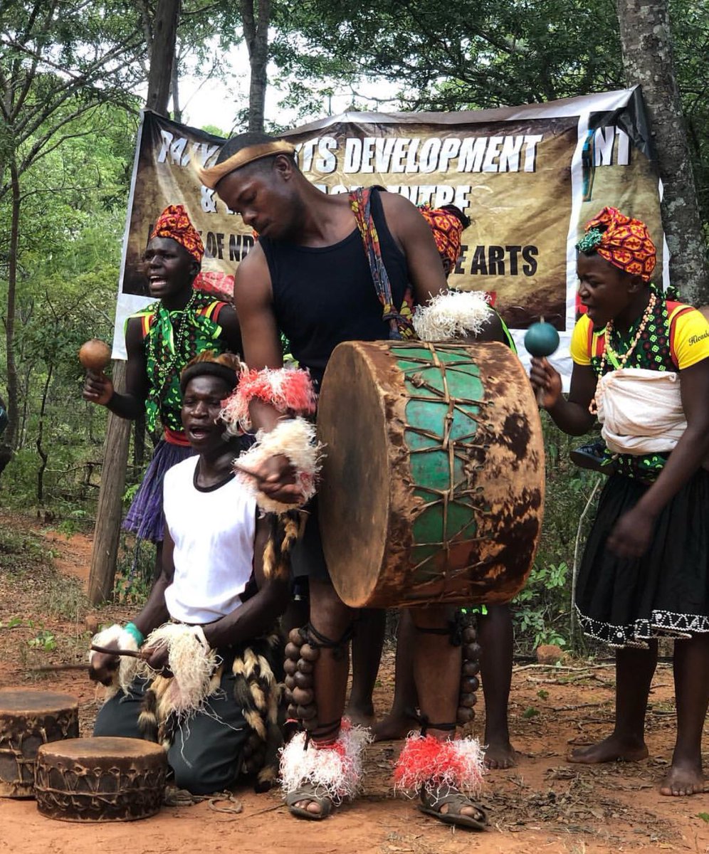 tourismzimbabwe's tweet photo. Ndau Festival of the Arts in #ChipingeDistrict promoting peace, understanding &amp; friendship with our tourists. 
#CulturalTourism #RichHistoryAndHeritage #BangiraVillage #Chikore #PhillipKusasa
Credit: eastern_highlands https://t.co/YMZ9bdhgLS