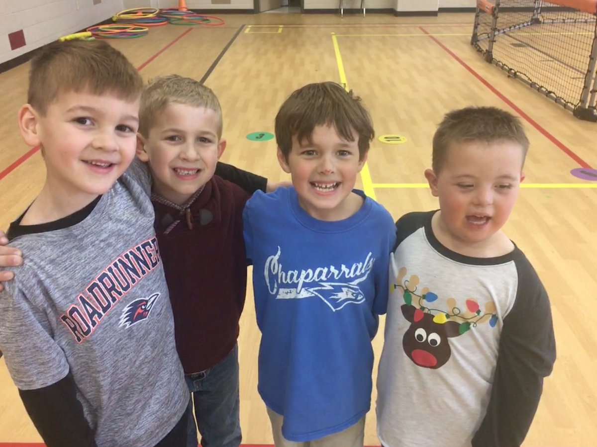 mrskellyorr's tweet photo. Some AMP camp fun before the break!! #WeAreStribling #striblingmusic #friends https://t.co/sv3aLqh0Ts