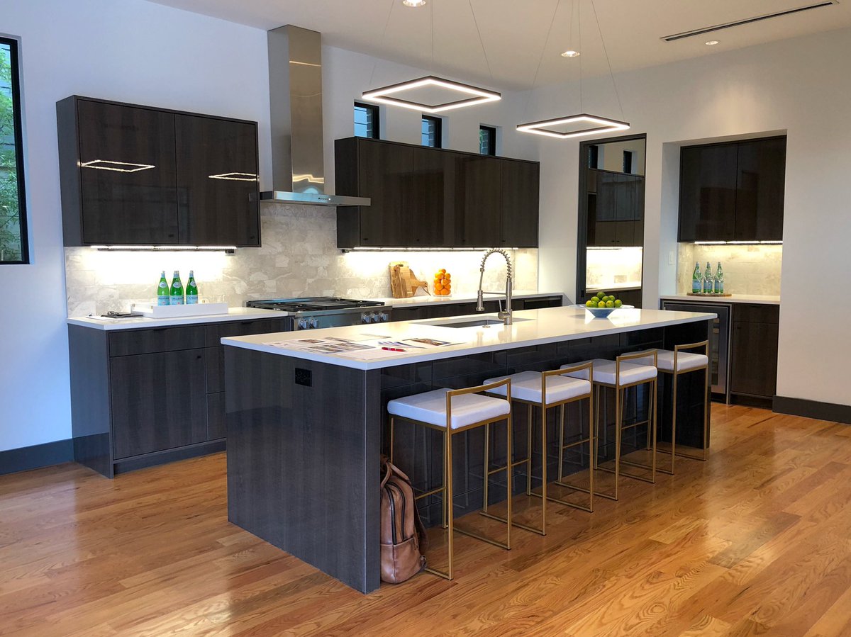 benwegmann's tweet image. Warm Modern &amp;gt;