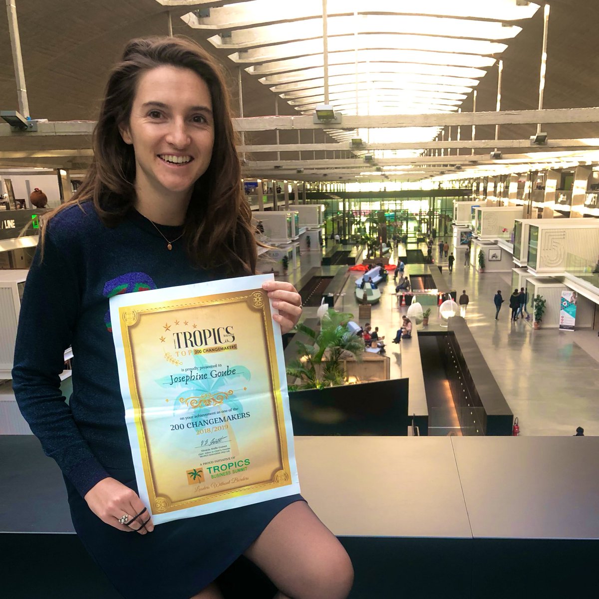 Techfugees's tweet image. Thank you to the jury of the #TropicsChangemakers Awards for awarding #Techfugees&apos; CEO @josephinegoube with the flattering title of most Prominent Female European #Entrepreneur of the Year ☺️🌴 @TropicsMagazine 
Congratulations to the laureates 🙌 
tropicsmag.com/tropics-magazi…