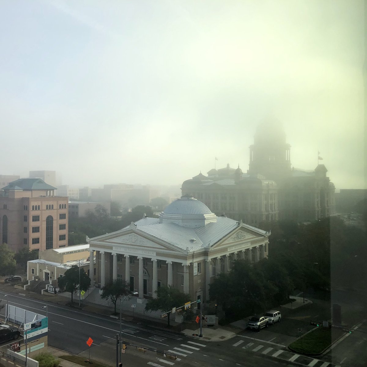 DaveAtWACH's tweet image. My view of the Texas Capitol on this foggy Tuesday morning as the #txlege reconvenes in 2019. Let’s hope clear heads prevail on our most important issues. Best wishes for a productive session. Please remember #healthcare! #140daystogo