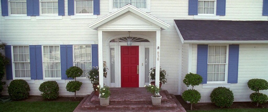 FlLMBUG's tweet photo. American Beauty (1999, dir. Sam Mendes) https://t.co/thcyqaZQV8