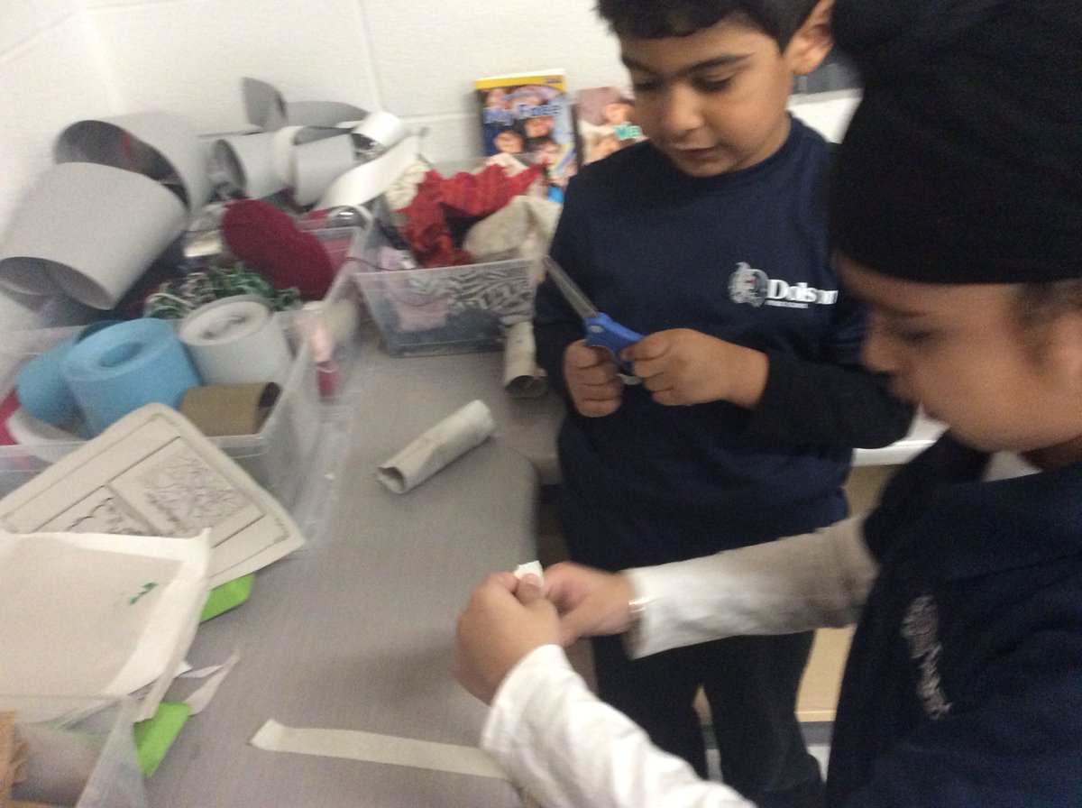 DolsonK4's tweet photo. Today we are making another marble run with recycled materials. https://t.co/uLy2SetWgL