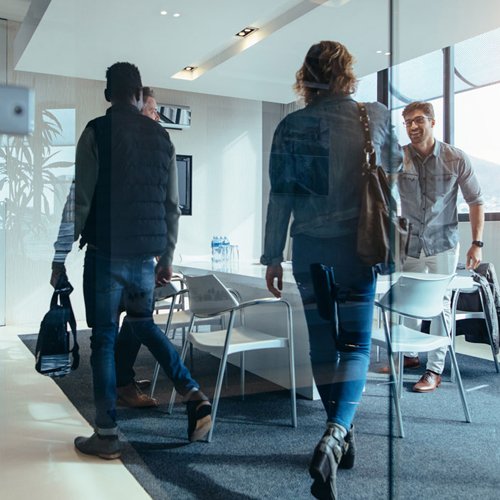 TraccFilms's tweet photo. The Tracc 360 Approach is a 5 Step process to ensuring your results keep improving &amp; you get a measurable ROI

https://t.co/POpA9qqiZE

#VideoStrategy #ContentStrategy #DigitalContent #Marketing https://t.co/eynp7GrQig