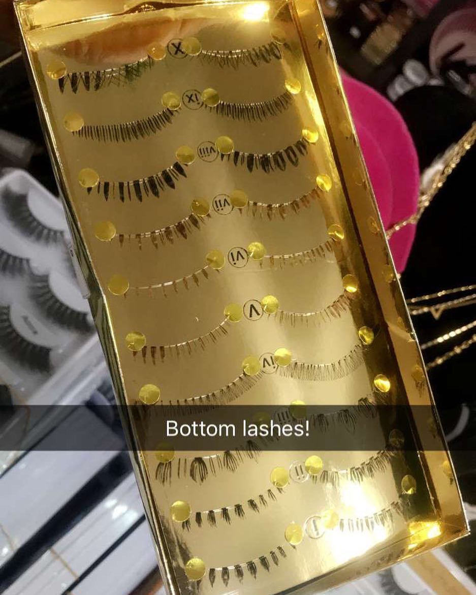 RyanneJohn's tweet photo. Get the bottom lash fever that's been spreading like wild fire😂😂😂😂 It's a god kind of fever ooo😂😂One that gives style and class😎😎
-
Get #Ryannejohnbottomlashes from our website at a discounted price
 •••
#lashes #ryannejohnlashes #ryannejohnbottomlashes #ryannejohn https://t.co/XALv0fhB6b