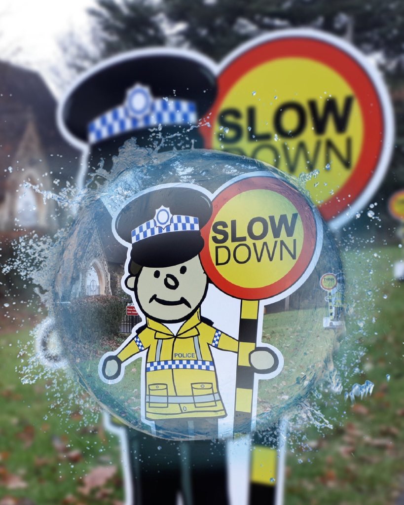 School_RdSafety's tweet photo. It’s nearly #School pick up time so please make sure you #SlowDown when you approaching a #SchoolZone
#Children under the age of 10 cannot judge the speed and distance of approaching vehicles #SpeedKills #CautionChildren #RoadSafety https://t.co/IwDV4ABPP1