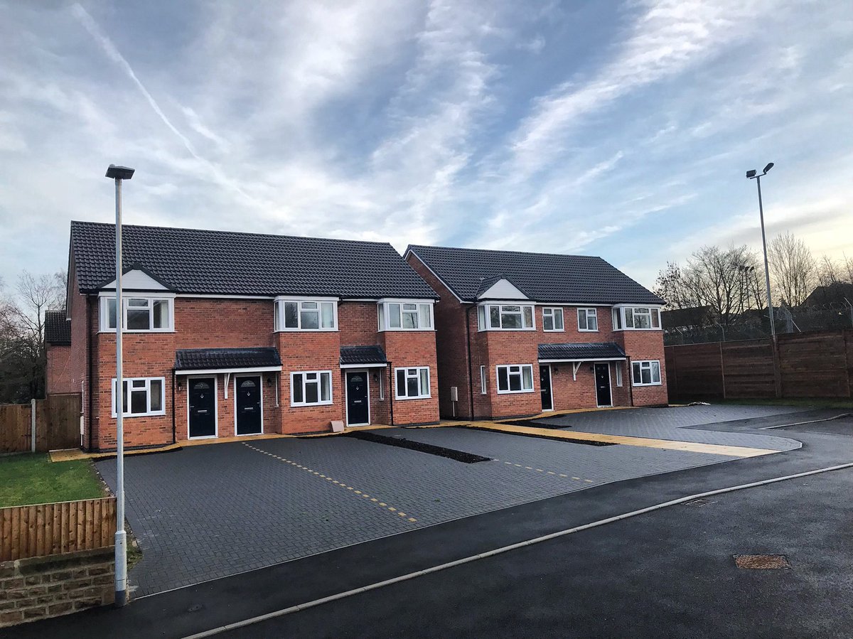 LighthouseEst's tweet image. New Year, New Property...
Welcome to Woodhouse View a private development of New 2 &amp;amp; 3 Bed properties all with private gardens &amp;amp; off road parking.
At Kirkby Woodhouse
Starting at only £145,000
If you're looking for a Free Sales or Rental Valuation please call us on 01623 753123