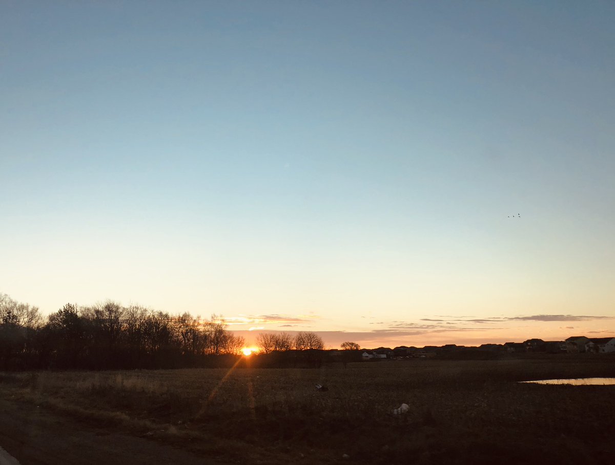 Good morning, <a href="/WaukeeCSD/">Waukee CSD</a>! Make the space for someone to smile today - maybe even start with yourself. #givelove #spreadradiance 💜🔥