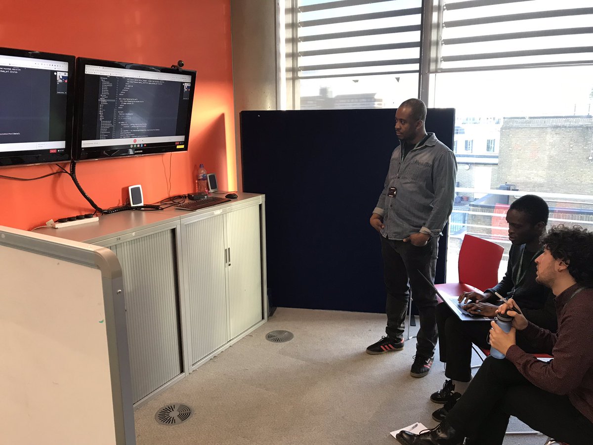 ShettyRashmis's tweet image. Love it when the new recruits share the same passion. @floroz87 #apifirst #apihub #quadprogramming