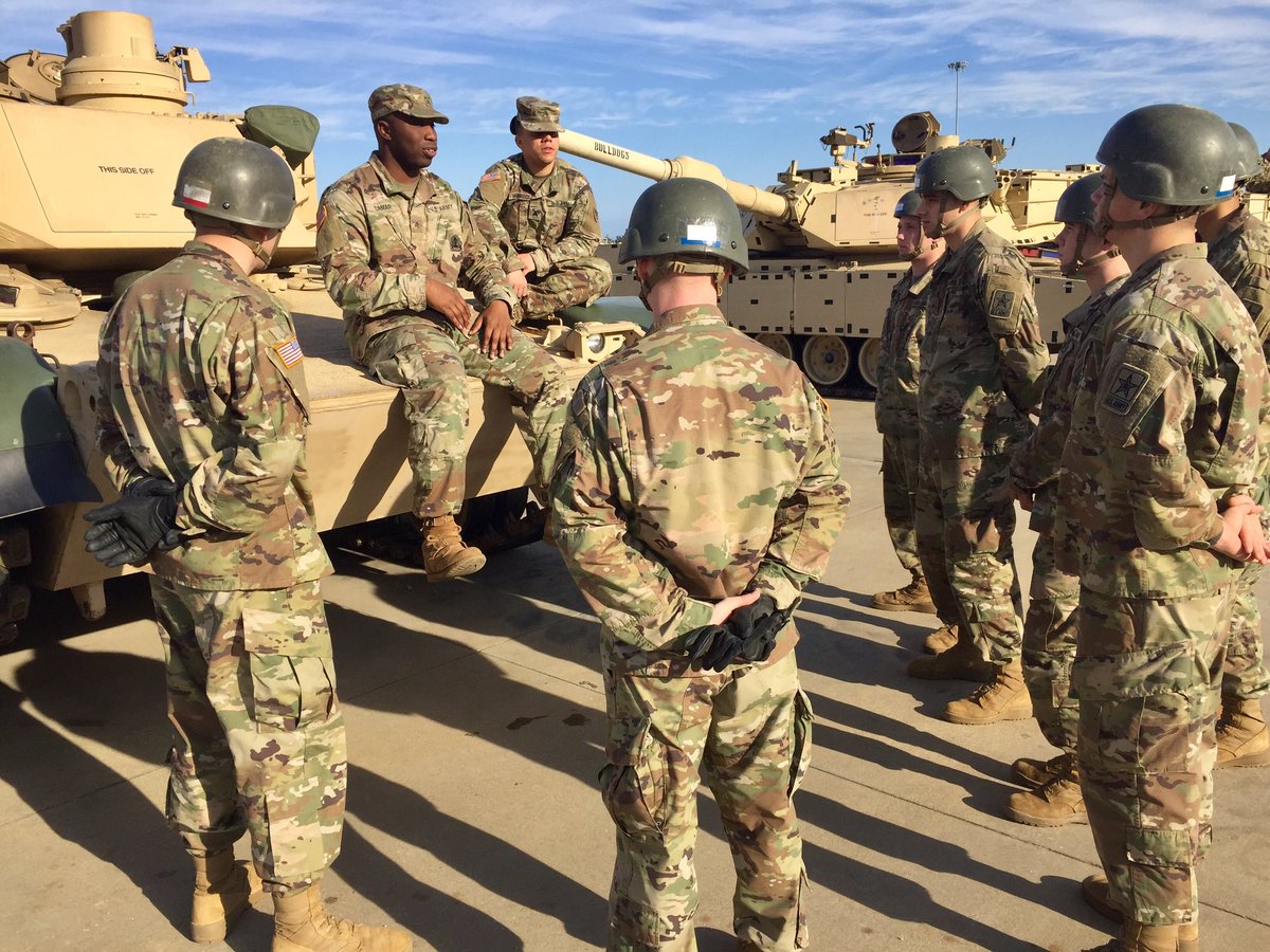 RedKnightHQ66's tweet photo. Bulldogs doing final preparations for ‘Drive an M1 Tank’ tomorrow and the rest of the week.  B/1-81 AR Tank Commanders are briefing their crews on the conduct of this week’s live driving.  Excited Tanker trainees today!  Let’s Move Out!  @FortBenning #BuildingAmericasArmy https://t.co/fophM2Fxy9