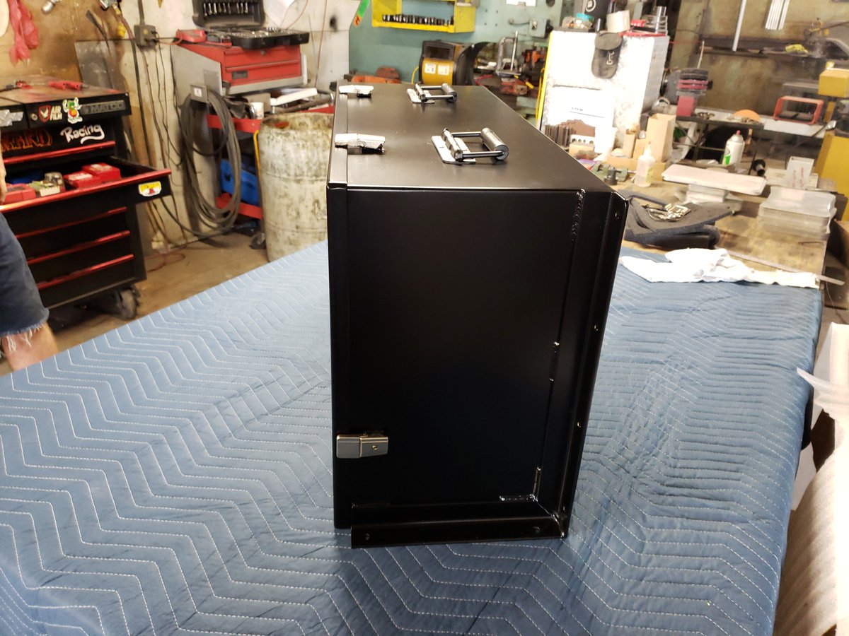 DunriteMetalFab's tweet image. Check out this battery box made from 11ga Steel equipped with locking lid, spring surface handles &amp;amp; mounting brackets. Powder Coated satin black by @CyaPowderCoating. #lithiumbatterypower #batterybox #steel #powderedtough #satinblack #dunritenmetalfab