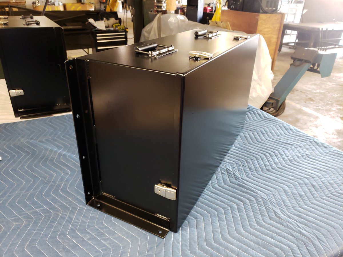 DunriteMetalFab's tweet image. Check out this battery box made from 11ga Steel equipped with locking lid, spring surface handles &amp;amp; mounting brackets. Powder Coated satin black by @CyaPowderCoating. #lithiumbatterypower #batterybox #steel #powderedtough #satinblack #dunritenmetalfab