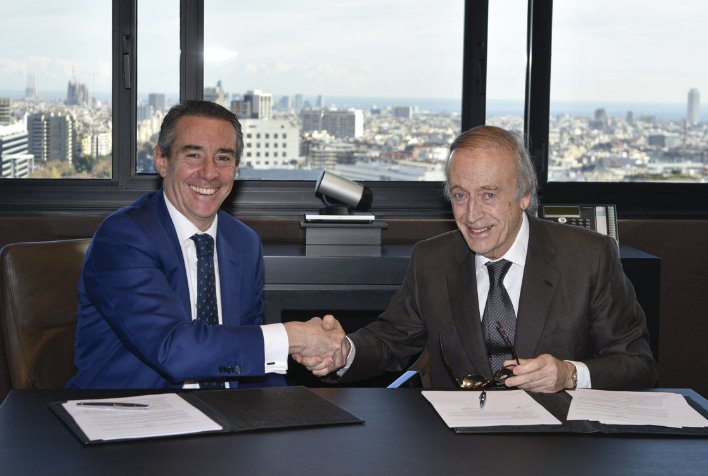 AgroBank <a href="/caixabank/">CaixaBank</a> y la <a href="/FEV_Vino/">FEV</a> renuevan su colaboración para promover la competitividad del sector vitivinícola 👉 agronegocios.es/federacion-esp…

#vino